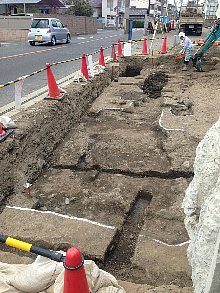 大県発掘工事
