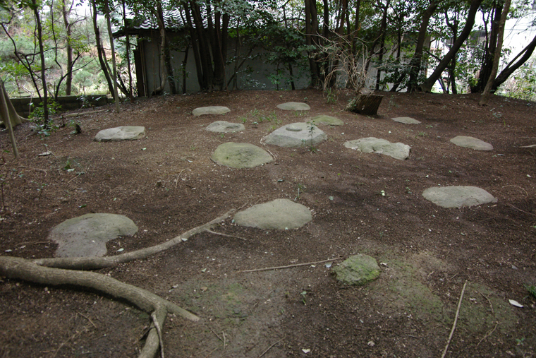 田辺廃寺西塔跡